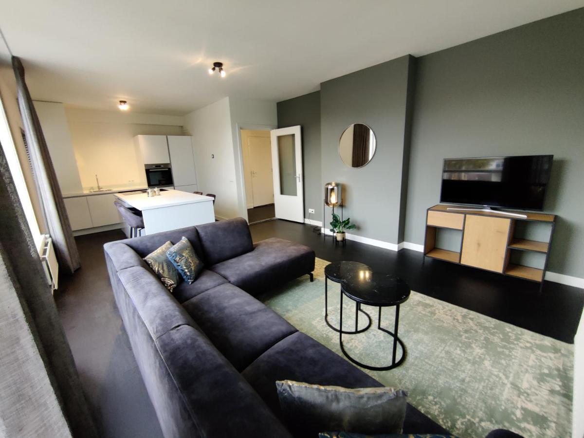 K50167spacious And Modern Near The Center, Free Parking Apartamento *